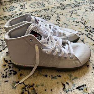 Men’s Reebok Hightop CrossFit Sneaker. White. Size 10. NWT. New with tag!